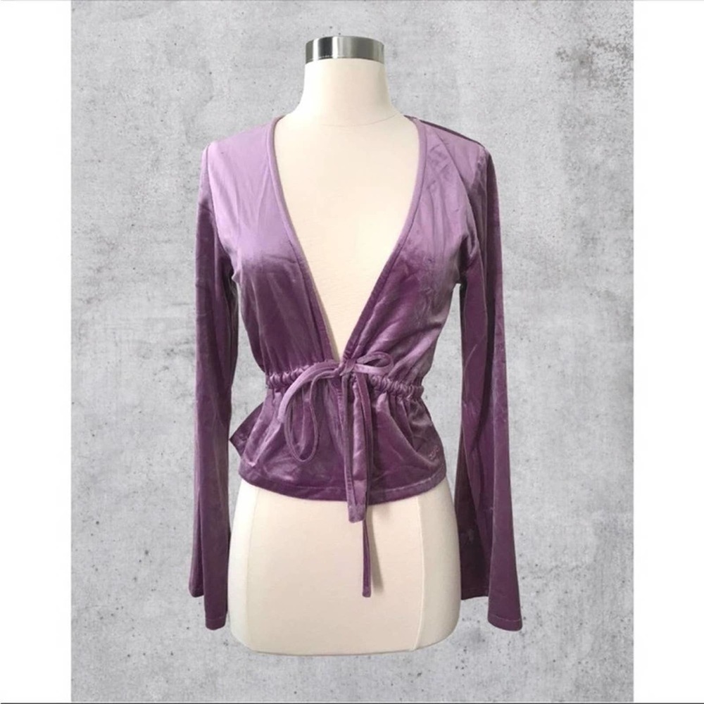 X-girl Velvet Bell Sleeve Top